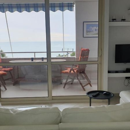 M&I Beach Apartment With Sea View Durrës Exteriör bild